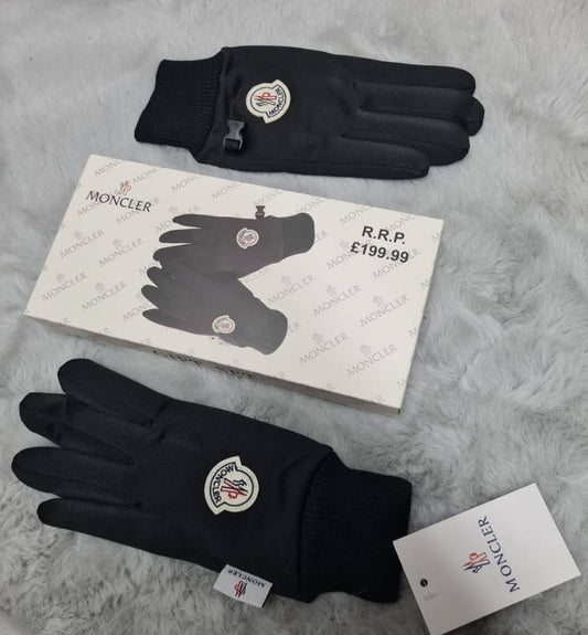 Moncler Gloves set